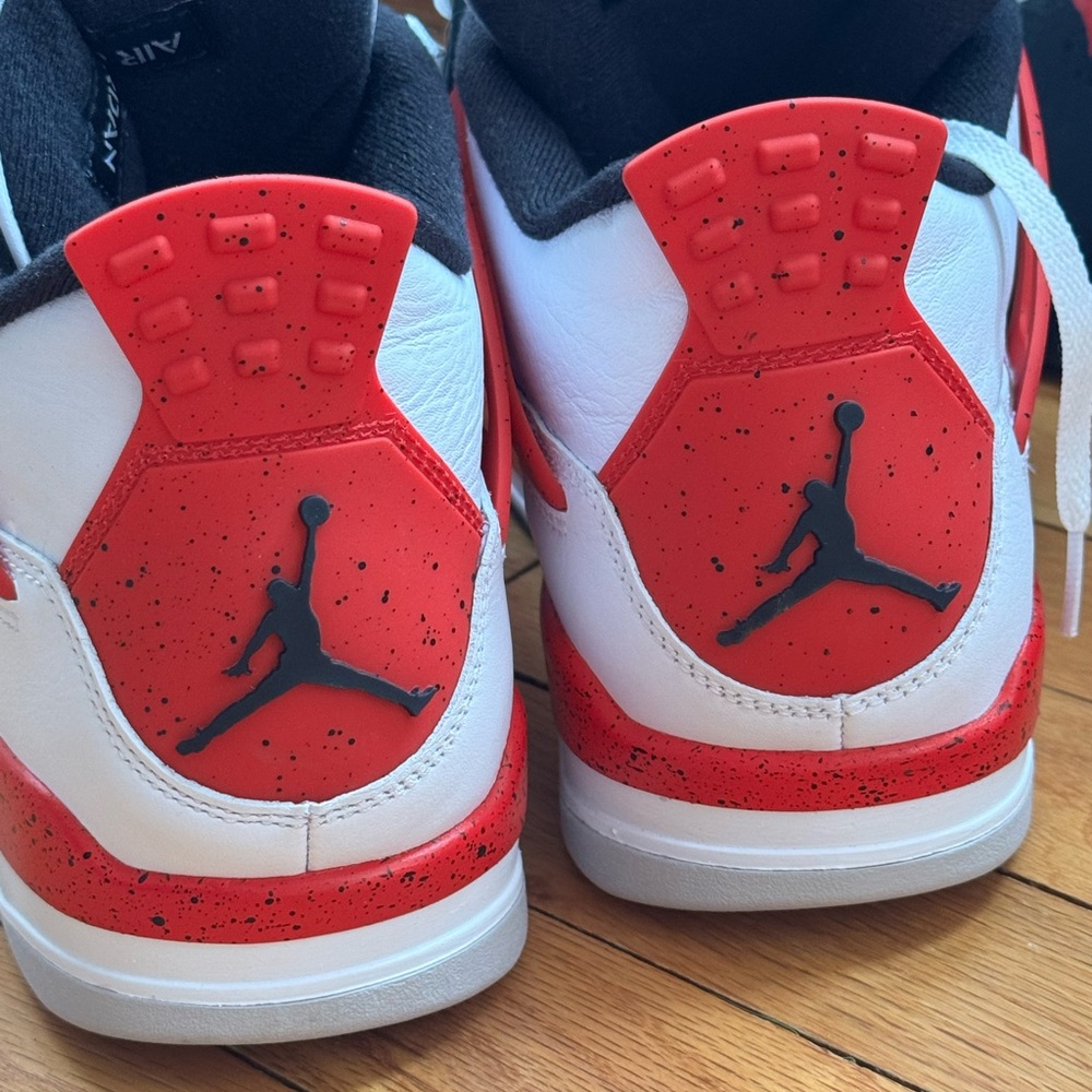 Air Jordan 4 Retro ‘Fire Red’ Mens Sz 10 w/box includes Jordan Shoe Tree - Picture 10 of 15